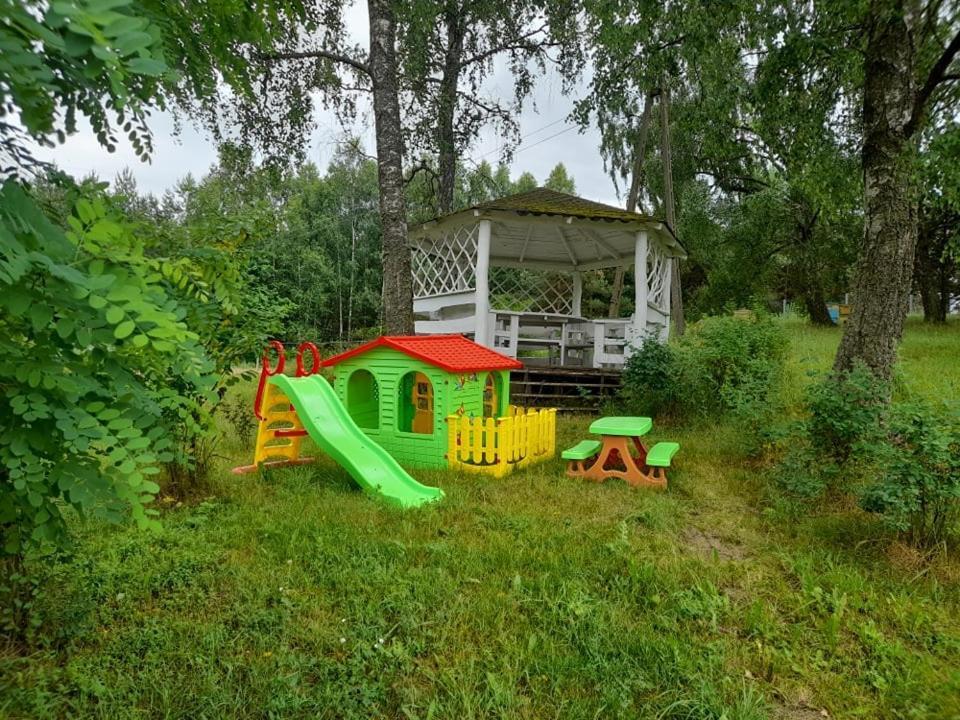 Drewniany W Zakatku Andrzeje 18 * Sniczany